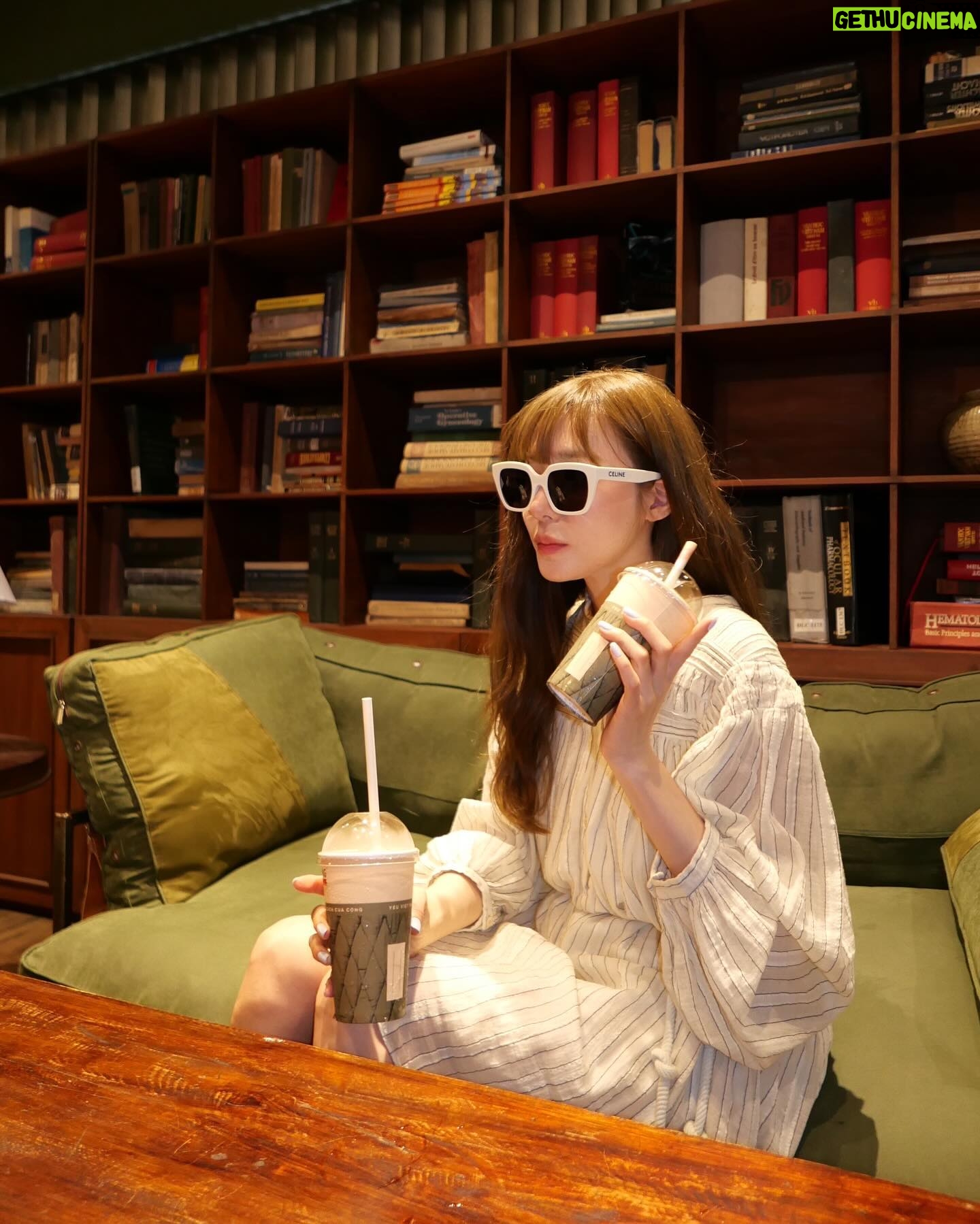 Tiffany Young Instagram - gooooodd morning