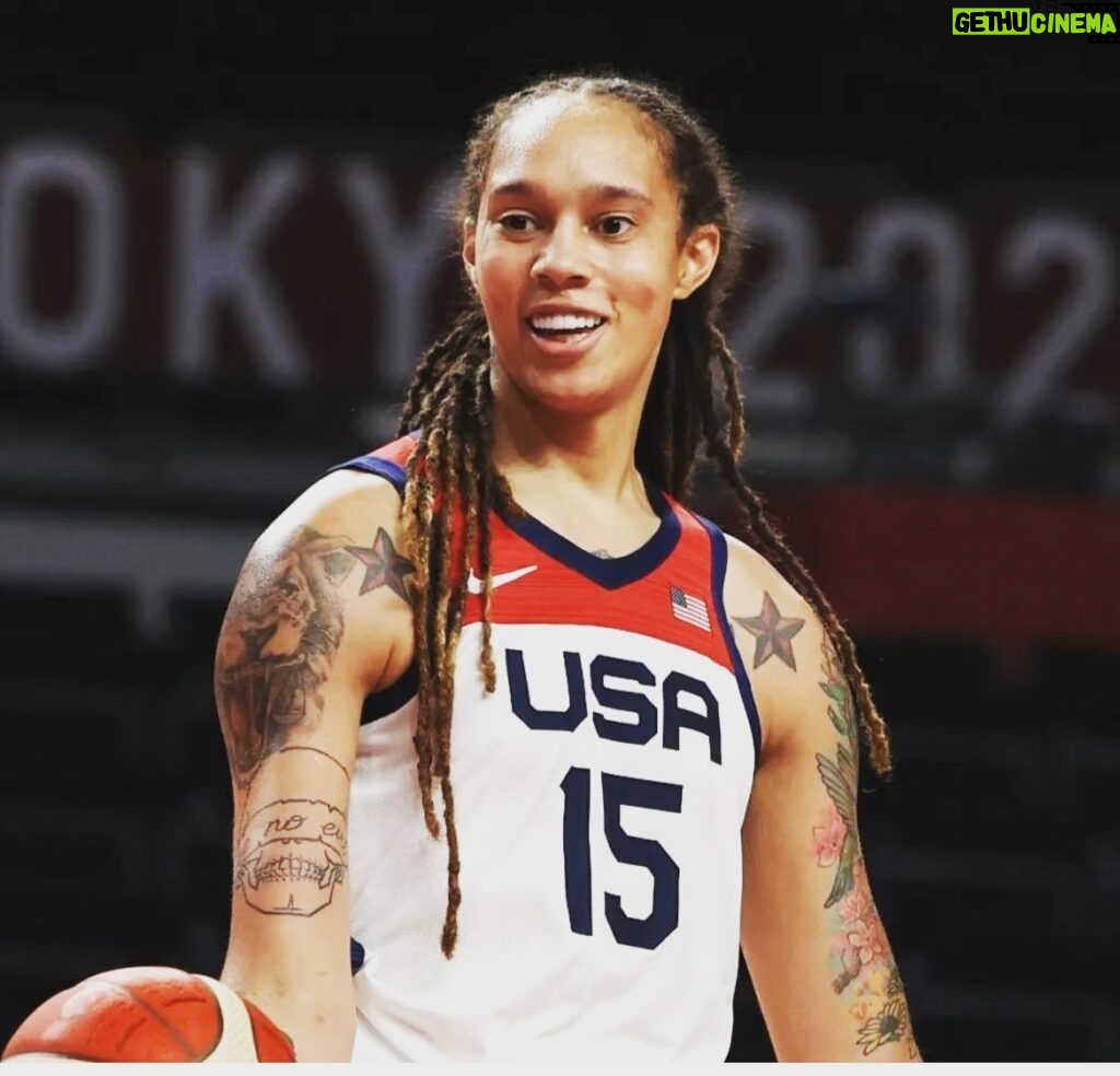 Tika Sumpter Instagram - Welcome home Brittney Griner! Praying for healing for her and her family.