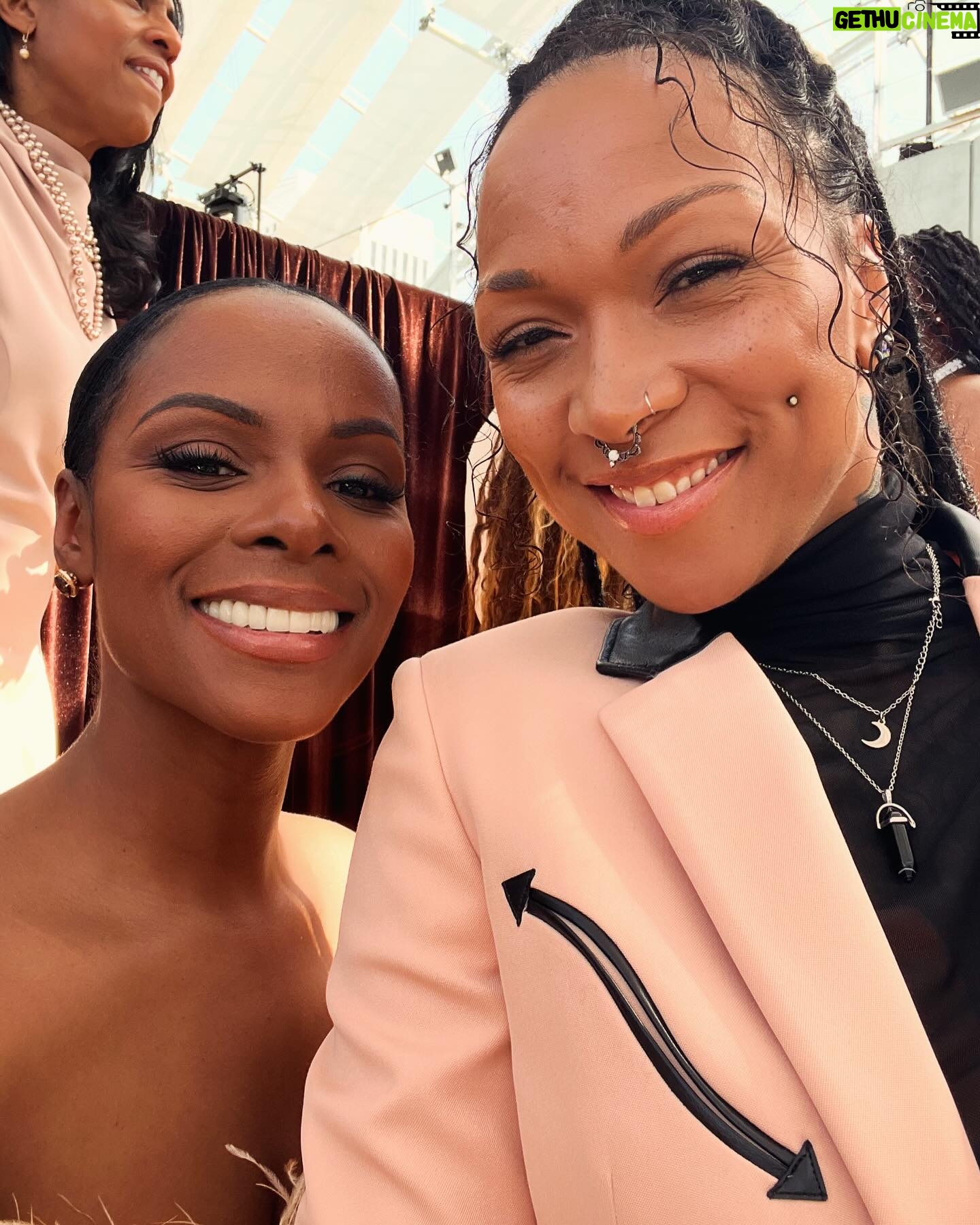 Tika Sumpter - 53.6K Likes - The camaraderie, the love, the genuine connections, the energy. Women make me want to be better, for myself and for them. @essence #essencebwih2024