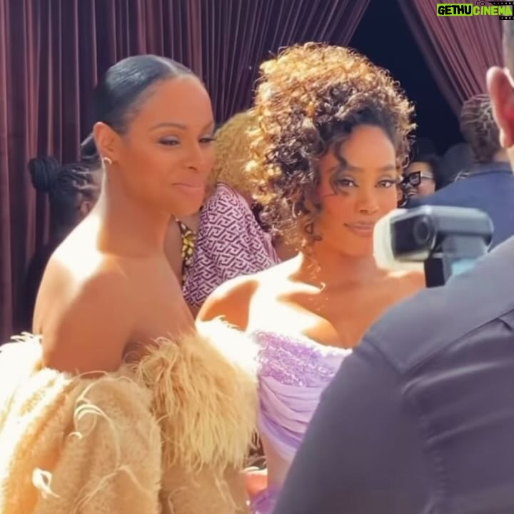 Tika Sumpter - 53.6K Likes - The camaraderie, the love, the genuine connections, the energy. Women make me want to be better, for myself and for them. @essence #essencebwih2024