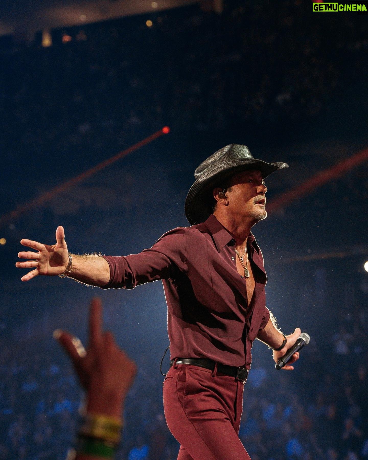 Tim McGraw Instagram - What a night… Thanx @iHeartRadio!! #iHeartFestival2023