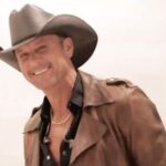 Tim McGraw Instagram – Here’s a cover from a few years back. Looking forward to doing more of these on tour next year. @therandytravis