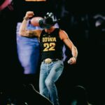 Tim McGraw Instagram - When in Iowa…. Had to represent! Big year for @caitlinclark22 and @iowawbb