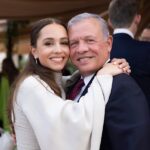 Tima Shomali Instagram - مظاهر مبهجة بتفرح القلب بالفعل عرس وطني بامتياز دامت الأفراح عامرة في بلدنا وأمنيات السعادة لولي العهد الأمير الحسين والأميرة رجوة والله يحفظ الأردن وشعبة في ظل القيادة الهاشمية الحكيمة #نفرح_بالحسين #الاردن #Jordan