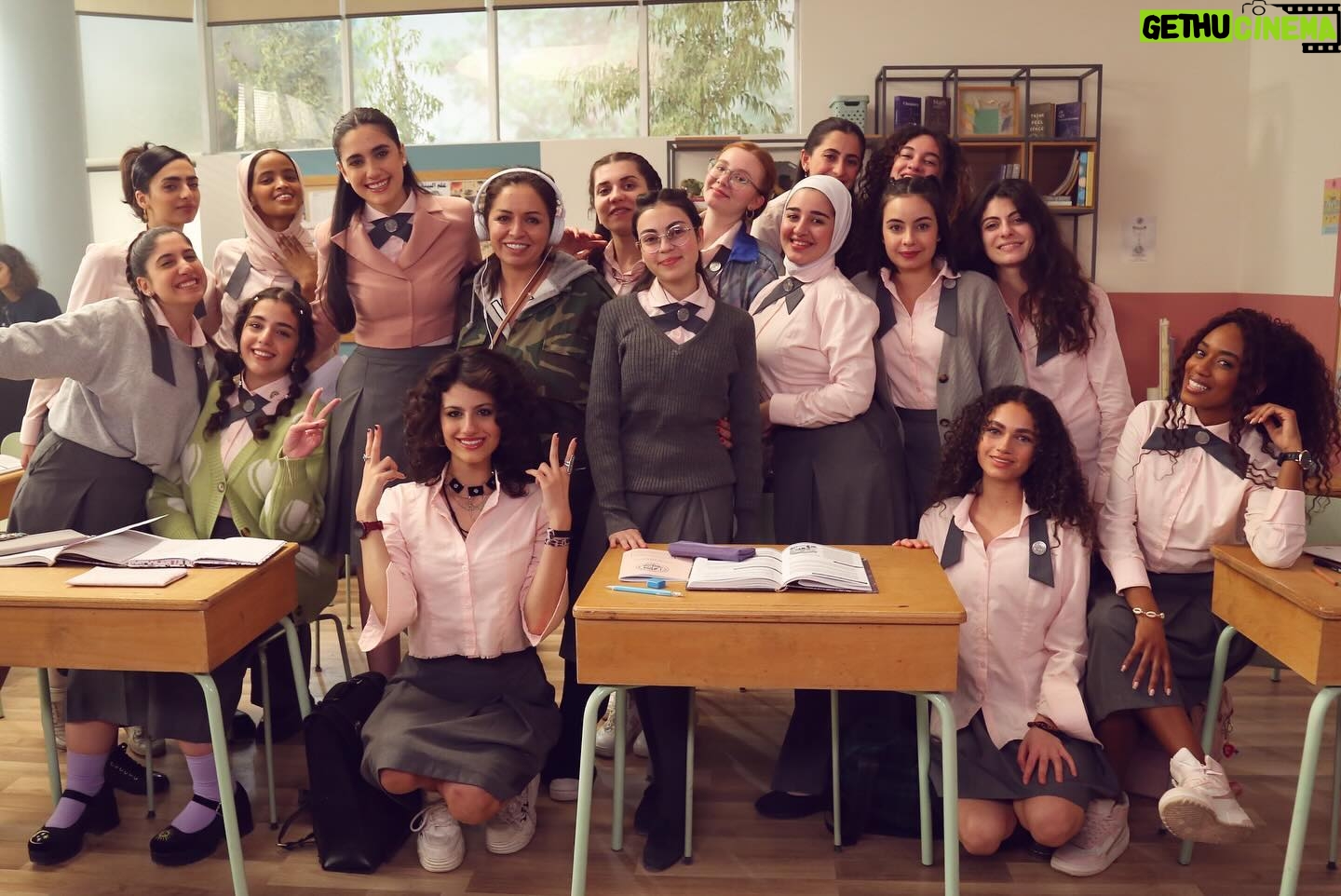 Tima Shomali - 30.4K Likes - Have you met them yet? #AlRawabiSchoolForGirls Streaming NOW on #Netflix
قابلتوهم ولا لسة؟ #مدرسة_الروابي_للبنات يعرض الآن على #نيتفلكس @netflixmena