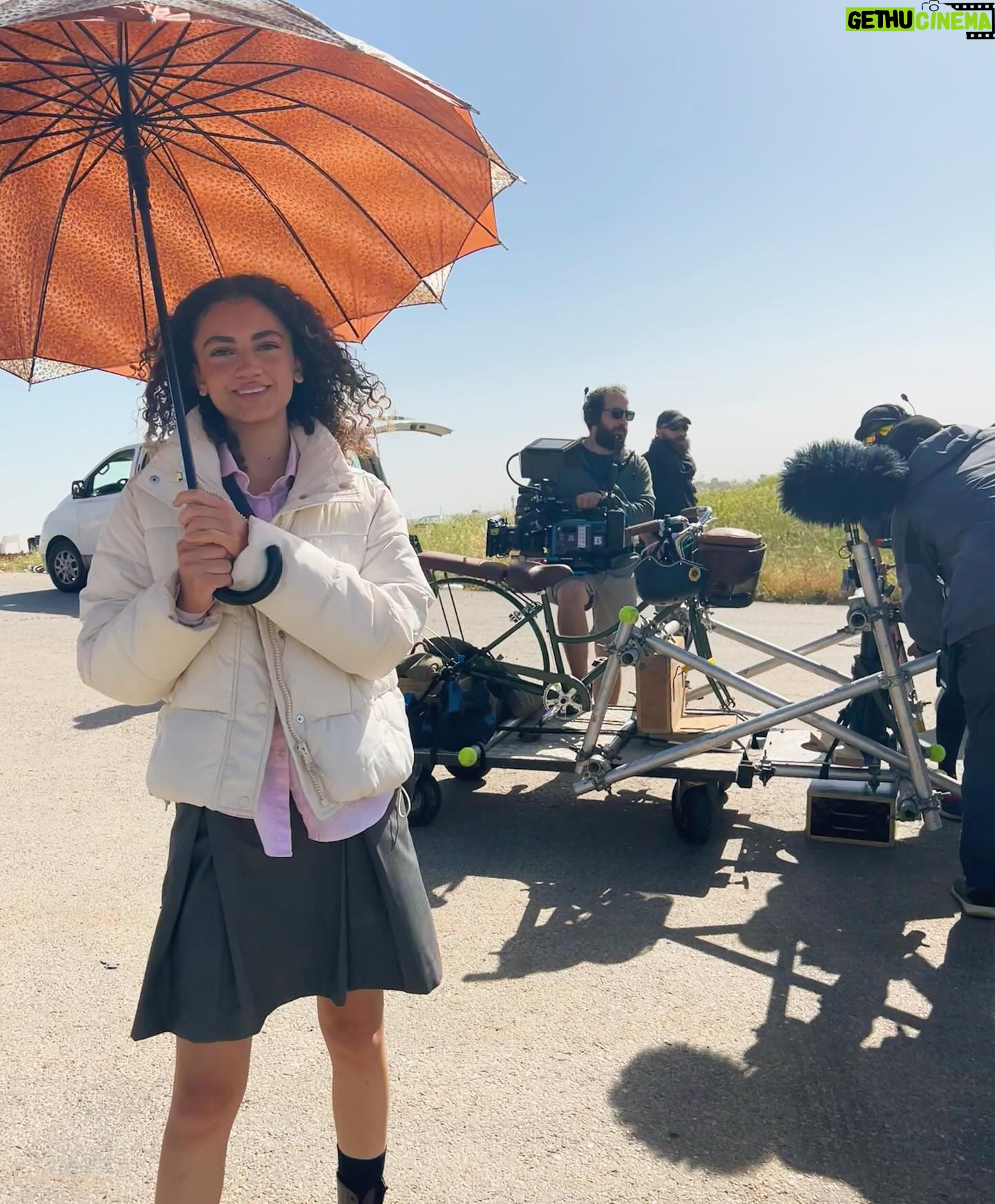 Tima Shomali - 54.2K Likes - بعض خلف الكواليس #مدرسة_الروابي_للبنات
Some fun BTS #alrawabischoolforgirls