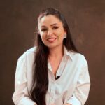 Tima Shomali Instagram – Harper’s Bazaar Arabia speaks exclusively to AlRawabi School for Girls Producer and Director, @timashomali, as she delves into season 2, the realities of being an Arab woman breaking boundaries in a male dominated world and much more; tap the link in bio to watch the full interview. 
 
Interview: @danasharawneh444 
Styling: @imogenelegrand 
Hair and Make-Up: @makeupbysarahsaya
Video Editor: @farahabs 
Content Manager: @oopsydaisytravels 

#TimaShomali #AlRawabiSchoolForGirls #NetflixMENA