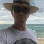 Timur Batrutdinov Instagram - Я тут подумал, что давно не появлялся в кадре один. Появлюсь, пожалуй. Доброго всем вечера! Улыбаюсь вам из последнего дня на Пхукете)