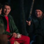 Timur Batrutdinov Instagram - Давно ничего не выкладывал. Пора снова прервать молчание. Это мы рандомной компанией в составе: @azabraza1984 @shcherbakov_alexei @goshakutsenko и я, оказались в рандомном месте - в Карелии. Сняли новый выпуск «Ошуительных историй» в рамках нашего Ошуительного Хоу. Надеюсь, вам зайдёт 100%. Премьера в октябре, в смысле месяце. Буду очень рад, если вы тоже будете рады! #ошуительноехоу #ошуительныеистории #mamontcamp #chooseadventure #random