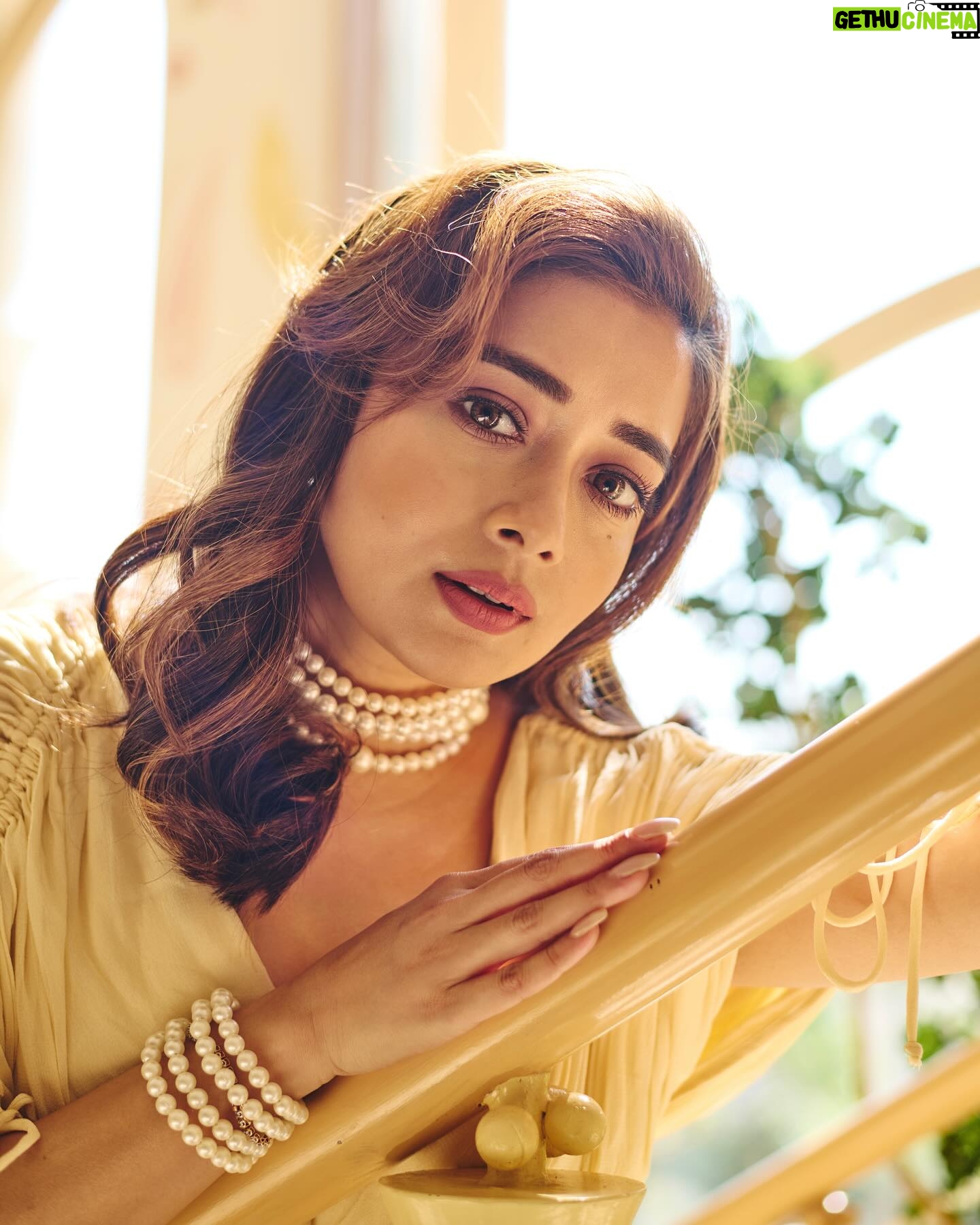 Tina Datta Instagram - Not perfect but embracing the imperfections with gratitude to make the most of every moment, every day! . . #sunkissed #summer #lookbook #TinaKaStyle #tinadatta