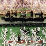 Tina Turner Instagram - Let’s remember the time Tina Turner wowed the crowd at Super Bowl XXXIV ahead of the 2000 showdown between the St Louis Rams and the Tennessee Titans in Atlanta, Georgia. She performed a short version of her new single When The Heartache Is Over and the classic track Proud Mary 🏈