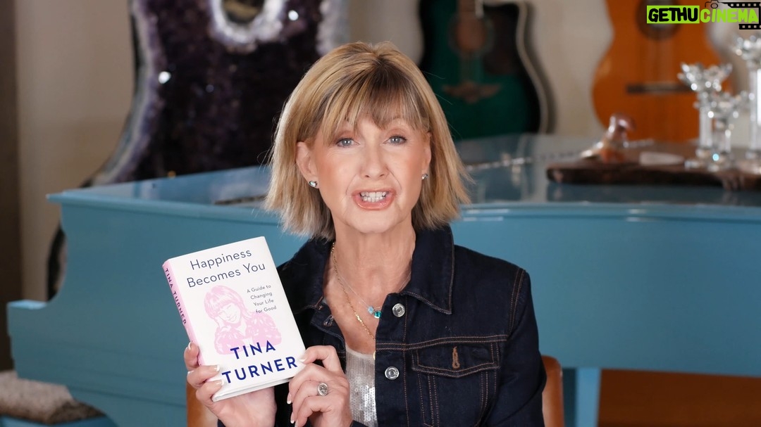 Tina Turner Instagram - My friend @therealonj sent me such a lovely video message about “Happiness Becomes You”! Olivia, thank you for your kind words. I am glad to hear that the book brought you joy! As always, you look absolutely stunning ❤️ #HappinessBecomesYou #Buddhism #Book @atriabooks @harpercollins @looping_group