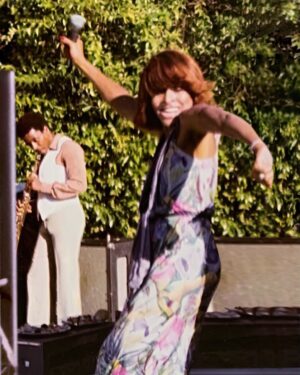 Tina Turner Instagram - Joyful wishes to my friend @wayneshorterofficial on 88 glorious years! Here I am performing with Wayne on his sax at a friend’s party in summer 1976. As I describe in my book “Happiness Becomes You,” this was soon after my independence when Wayne and Ana Shorter opened their home to me, giving me a safe place to launch my life anew. I’m forever grateful. Congratulations also, dear Wayne, on your new opera “Iphigenia”! Your creativity and compassion continue to enlighten the world.
 
Photo by: Carol Holladay 
#wayneshorter #happinessbecomesyou
