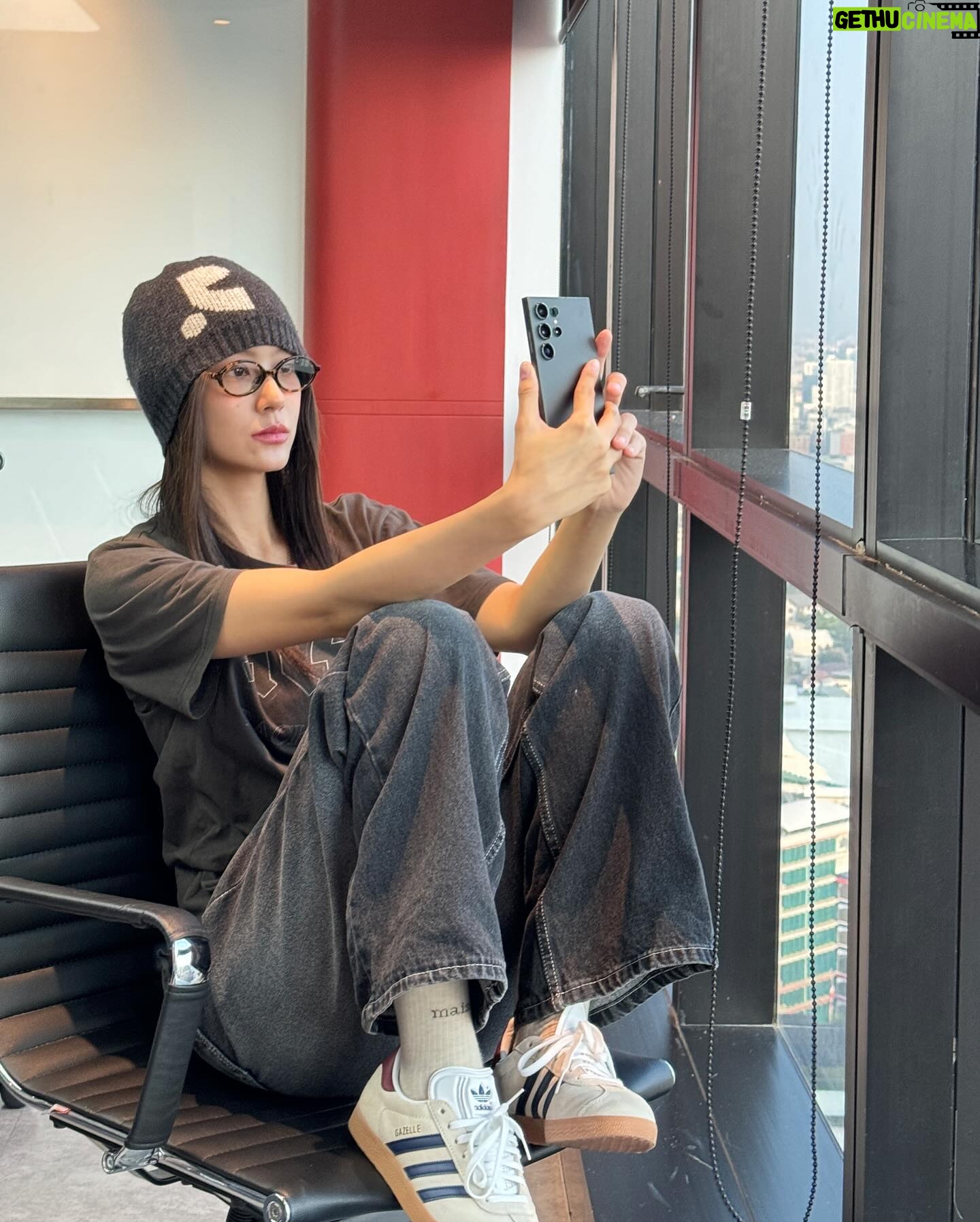 Tipnaree Weerawatnodom Instagram - Fightinggggggg 🤓✌🏻 #SAMSUNGGALAXYS24ULTRA