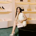 Tipnaree Weerawatnodom Instagram - I’m ready for spring summer ☀️🤍✨ Hot stamping service for Medusa ‘95 Bag is available at Versace Boutique Iconsiam till 9th April 2024. @versace #VersaceSS24 #VersaceMedusa95