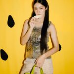 Tipnaree Weerawatnodom Instagram - Discover LOEWE Paula’s Ibiza 2024 Collection at Paulas Pop up, Thara hall, IconSiam 27 April - 19 May 2024 @loewe #LOEWE #LOEWEpaulas #LOEWEsunglasses