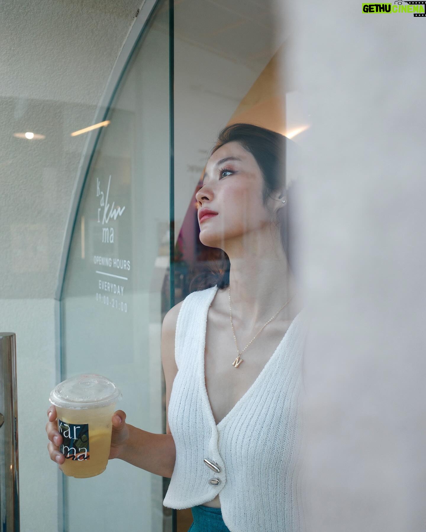 Tipnaree Weerawatnodom Instagram - Yuzu soda pleaseee 🍊🥺