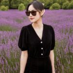 Tisanart Sornsuek Instagram - 🪻🪻🐝🕷️🕸️🦋 ”ทำใจนิ่งๆแล้วเดินเข้าไปถ่ายรูป“ คนถ่ายกล่าวไว้ #tisanartmemorytravel