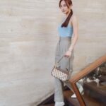 Tisanart Sornsuek Instagram - 💙Everyday is a fresh start.🤎 @guess #LoveGUESSthailand