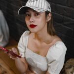 Tisanart Sornsuek Instagram - ทำไมตื่นมาต้องลืมตา ลืมเธอไม่ได้หรอ💋