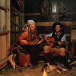 Tita Ureta Instagram - PATAGONIA es… conectar con lo que importa, agradecer, respirar puro, ver colores y aprender de los locales, que saben tanto más que uno. A Angelo le pedimos entrar a su rancho y fue una noche de música y risas inolvidables con su caballo de testigo. Qué lindo es poder llevarse estos momentos para siempre y capturarlos con mi @honor_chile … ya quiero volver ! #HONORMagic6Pro