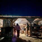 Tita Ureta Instagram - PATAGONIA es… conectar con lo que importa, agradecer, respirar puro, ver colores y aprender de los locales, que saben tanto más que uno. A Angelo le pedimos entrar a su rancho y fue una noche de música y risas inolvidables con su caballo de testigo. Qué lindo es poder llevarse estos momentos para siempre y capturarlos con mi @honor_chile … ya quiero volver ! #HONORMagic6Pro