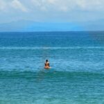 Tita Ureta Instagram – con este clima… unas ganas de viajar, si o no? vayan a ver cómo terminó esta aventura playera en el último video (lo tuve que cortar porque por supuesto quedé como Dios me trajo al mundo)
en mis tips viajeros, además de contarles que si quieren viajar a cualquier destino con Copa, pueden parar en Panamá con el mismo ticket, sin costo adicional, les quiero contar de un destino que no había escuchado y que por supuesto que Copa llega con 3 vuelos semanales: Armenia, en Colombia. Lo habían escuchado? Amo que puedes conocer destinos únicos desde el Hub de las Américas en Panamá. Más info en copa.com @copaairlines y planea tus próximas vacaciones hacia la zona cafetera de Colombia!
.
#TeamCopa #CopaTravelers #DestinoCopa #Copa2Armenia