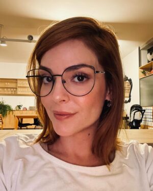 Titi Müller Instagram - Skin atualizada com sucesso 🤓 @miwabeauty__
