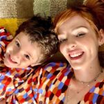 Titi Müller Instagram - Obrigada por fazer minha vida tão colorida 🌈✨ Feliz dia todos os dias, mamas!