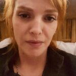 Titi Müller Instagram - Se chorei ou se sorri, o importante é que ninguém nunca vai saber quais emoções eu vivi pois botocada & medicada #retrospectiva2023