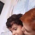 Titi Müller Instagram - Um banho de ocitocina natalino pra vocês ❤️