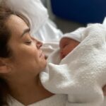 Toñi Moreno Instagram – La mejor decisión de mi vida. Felicidades a todas las mamás. Especialmente a la mía.