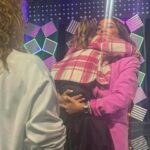 Toñi Moreno Instagram – Sin quitarse la falda de baile ni los tacones, se ha venido a ver trabajar a su madre. Ese abrazo me ha resucitado. Cada día doy las gracias por la suerte que tengo. @gentemaravillosa_tv @canalsurradiotv #gentemaravillosa #lola #madressolteras 📸 @fanigordillo
