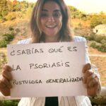 Toñi Moreno Instagram – ¡Hola gente maravillosa! ¿Os acordáis del misterio de las personas maquilladas caminando por las calles de Madrid? ¡Os cuento! Todo era una campaña de concienciación de @boehringeres sobre la #psoriasis pustulosa generalizada (PPG). Puede que no hayáis escuchado hablar de ella, es una enfermedad dermatológica crónica y rara que afecta a 13 personas por millón en España.

La PPG se manifiesta en brotes de pústulas (pequeñas ampollas de pus no infecciosas) que aparecen de forma repentina y afectan al día a día de las personas que la padecen no solo física, sino también emocionalmente. Es por eso por lo que estas dos personas han querido poner el foco en este dolor físico y el aislamiento que pueden sentir. Os invito a que entréis en el perfil de @boehringeres para conocer la campaña #PielesQueMarcan y saber más sobre los síntomas de la PPG. #ad