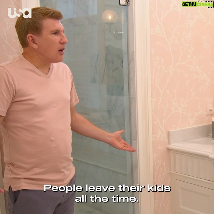 Todd Chrisley Instagram - Even though your kids grow up, it seems like they never actually leave. Don’t miss all new episodes of #ChrisleyKnowsBest and #GrowingUpChrisley TONIGHT starting at 9/8c on USA Network.