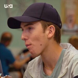 Todd Chrisley Instagram - A dad’s gotta do what a dad’s gotta do! Tune into new episodes of #ChrisleyKnowsBest and #GrowingUpChrisley tonight starting 9/8c on USA Network.