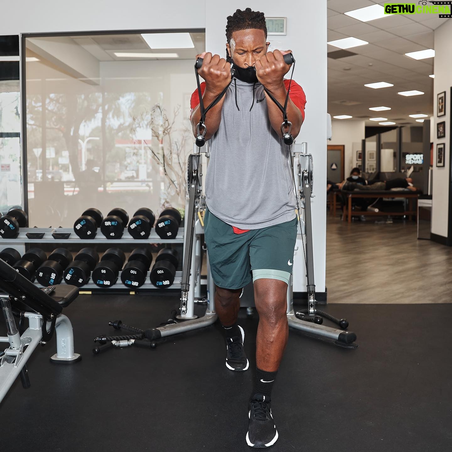 Todd Gurley - 19.3K Likes - Stacking‼️