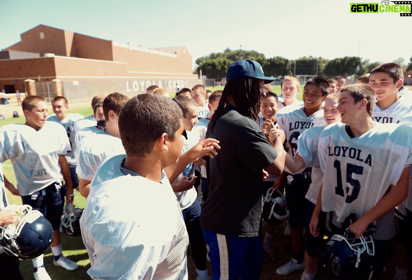 Todd Gurley - 75.1K Likes - God Knows Best🙏🏾
Drop Your High School In The
Comments⬇️ I’m Pulling Up‼️