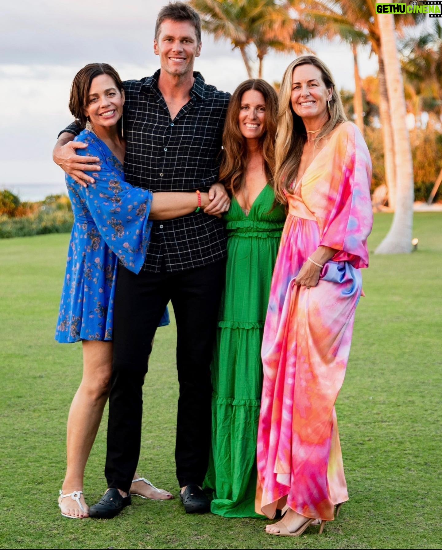 Tom Brady Instagram - Happy Mothers Day to these kind, caring, compassionate and POWERFUL moms that I’m lucky to have in my life. None of this would be possible without your love ❤️❤️❤️