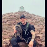 Tom Hardy Instagram - that time Blue nailed the 🪭 in the wet and cold #dogsdo #bestoffriends #teams #nodripormoan Thankyou for being my little big wingman always ❤️