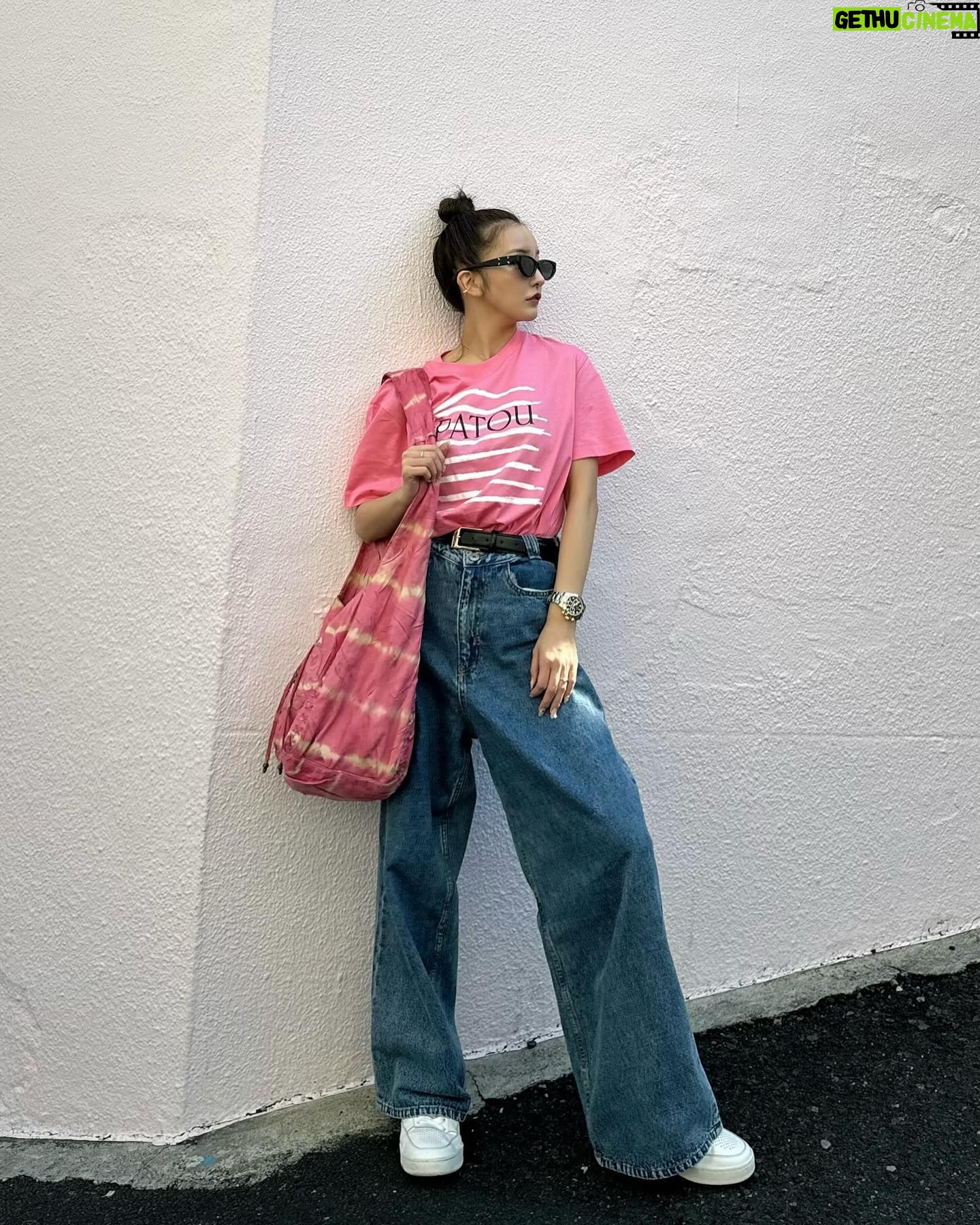 Tomomi Itano Instagram - π©·π€π©·π€ γ©γγγοΌ #tops @patou #bottom @rosyluce #sneaker @celine #sunglasses @gentlemonster #bag @chromeheartsofficial @rolex ππ§βππΌπ©·πΆβΈβΝ*Ν #Fashion #ootd #154cm #εStyle