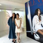Tomomi Itano Instagram – Valentino L’École Collection 
pop up store  at IZA Tokyo

ひと足早く🖤素敵なコレクションでした。

中でも、私が着てるドレスの肩のストラップ部分が花モチーフのデザインで
今季のコレクションの様々な部分にこのデザインが施されていました
ほんとに、可愛かった😳

何枚目がすき？🗝💭

明日4月14日～5月16日（木）
11時ー20時
 
ＩＺＡ Tokyo 1F
東京都港区南青山5-8-3
03-3486-0013
 

#ValentinoLÉcole
#VALENTINOxIZA 
#IZA
#IZATokyo
＠iza_official
@tanakataki