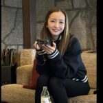 Tomomi Itano Instagram – 何枚目がすき？♡⃛

板野海賊団⚓️社員旅行
だいすきな♨️おちあいろうへ

YouTubeも追って出しまーす

@ochiairo 
#おちあいろう
#伊豆