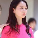 Tomomi Itano Instagram – .

【新プロジェクト】板野友美の妹分
『RoLuANGEL』-ﾛｰﾙｴﾝｼﾞｪﾙ- 
ついに情報解禁🩷🪽

“RoLuANGEL”の由来は、
誰かの憧れの存在“ロールモデル”になる、
そして誰からも愛される天使のような女性へ。
もう一つの意味としてブランド名
【Rosy luce】の頭文字“Ro”“Lu”から名付けました

昨年秋よりスタートし
応募総数2000名を超える中から、
第1期メンバー９人の
プロフィールや公式SNSを本日公開しました🫶🏻
彼女たちは常に9人で活動する訳ではなく、
その活動ごとに選抜メンバーで構成され、
毎回厳しい審査を潜り抜け、
自ら活躍の場を勝ち取っていきます❤️‍🔥✊🏻

私が14歳からのキャリアで出会った
一流の先生方に技術面そしてメンタル面のレッスンを
毎週受けて日々成長中です🌱
そして目指すは、
【日本一影響力のあるGIRLs集団】
ここを目指して頑張るので皆さん推してください🩷🪽

——————————————————————————

そして🩷🩷🩷
早速お会い出来るイベントのお知らせ

2/25(日)に私とRoLuANGELの
初PARTYを開催します💖🪩🪽
お披露目イベントとなっていて
内容は、みんなに楽しんで頂きたいという気持ちを込めて
私も久々にゲームなど全て参加します🫶🏻
テーマは【🩷PINK✖️GAME🩷】
サプライズもあるかも？🍫

●2/25(日)17:00- 東京
🎟️チケット発売は、
2/1(木)12:00- START

いつもRosyluceのイベントに 
来てくれる沢山のファンの皆さま
そして男性陣、応援よろしくお願いします🩷 ̖́-
ぜひ遊びに来てね🩰

————————————————————————————

田原舞香【まいまい】  @maika_tahara

松山玲菜【れなち】  @renachi_m06 

北村陽奈【おはな】  @hana__kitamura 

芝崎花歩【かほ】  @caho_ss 

板野成美【なるっぴ】  @narumi_0821 

中山萌乃香【ほのぴょん】  @honoka_nakayama 

高橋美結【みみ】  @miyu___tkm 

香川円南【まゆめろ】  @yuna.k_0108 

新居稚菜【にいちゃん】  @nii_wakana 

#RoLuANGEL
#RosyLuceANGEL
#ANGEL 
#ANxxL
#ロールエンジェル
#エンジェル
#天使ちゃん