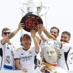 Toni Kroos Instagram - Thanks for coming out this afternoon Madridistas! We don’t take it for granted!