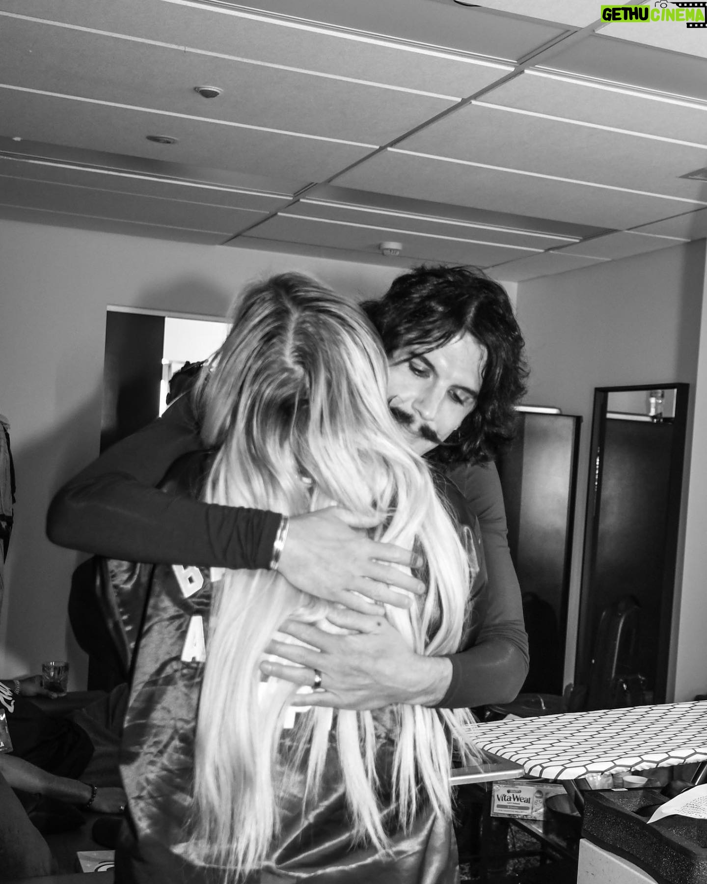 Toni Watson Instagram - As long as you'll take me, I'll always be here. Wounds and all. Highs and lows, it's a reminder that amongst the thrill of it all, we are a bunch of kids travelling around together, Making people smile even at times when we cant smile for ourselves. Your touring party is your family, they see you at your highest of highs and your lowest of lows. And I'm lucky enough to have two.. or better yet.. one big one ❤️ until next time