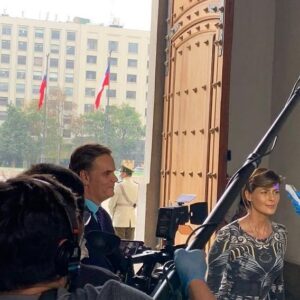 Tonka Tomicic Instagram - Han sido años maravillosos en Canal 13. Inolvidables. Estaré siempre muy agradecida. Pero he decidido emprender nuevos desafíos profesionales y de vida. Me despido de un tremendo canal, con un gran equipo que todos los días intenta hacer una mejor televisión. Le deseo toda la suerte!