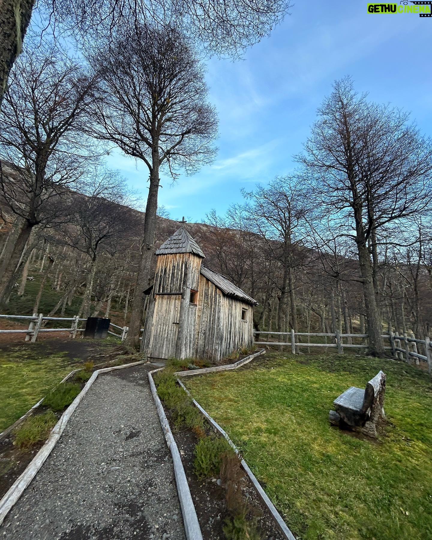 Tonka Tomicic Instagram - Imágenes de Villa O’Higgins☀️🇨🇱