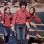Tonka Tomicic Instagram - Feliz día a todas las mamás! Especialmente a mi mamá ♥️ Marujita, Marija, mamita, mama. Sretan Majcin Dan. La extraño muchísimo, pese a que está y no al mismo tiempo. Disfruten de sus mamás este domingo y para los que no la tienen a su lado un abrazo ♥️