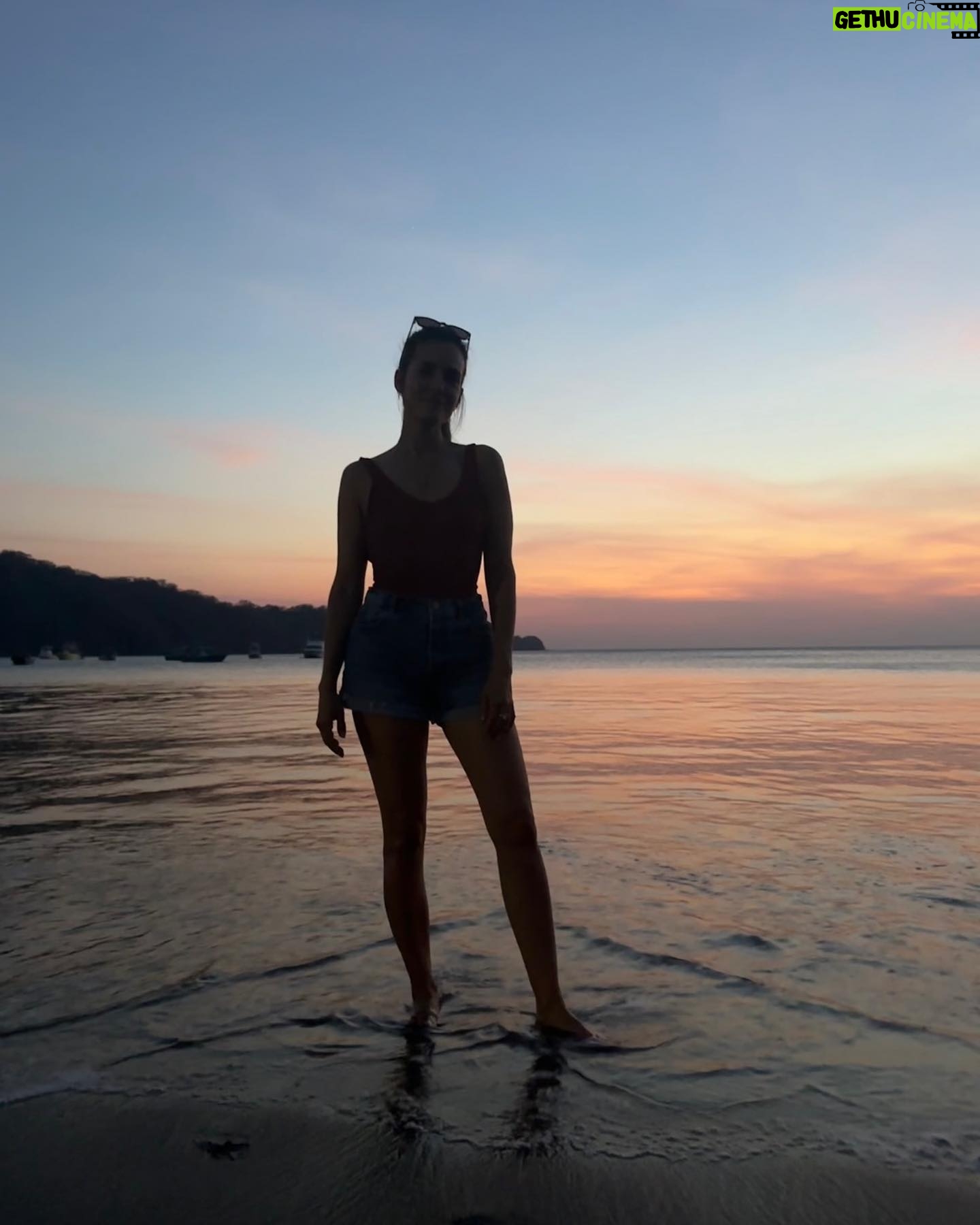 Torrey DeVitto Instagram - Costa Rican perfection : Celebrations, ever-changing sunsets, third wheeling and so much more… 🧡
